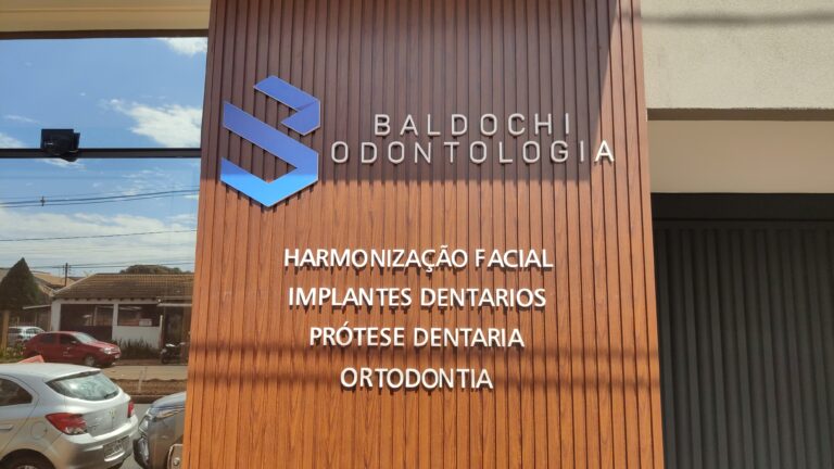 Dentista Dourados - Edson Baldochi (12)